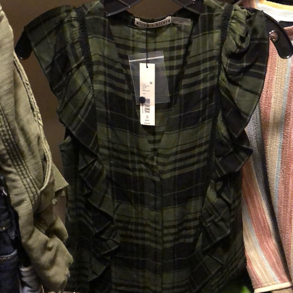 Alive + Olivia Janet top